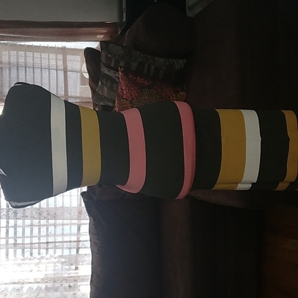 Women's sleeveless knit dress - Picture 3 of 4